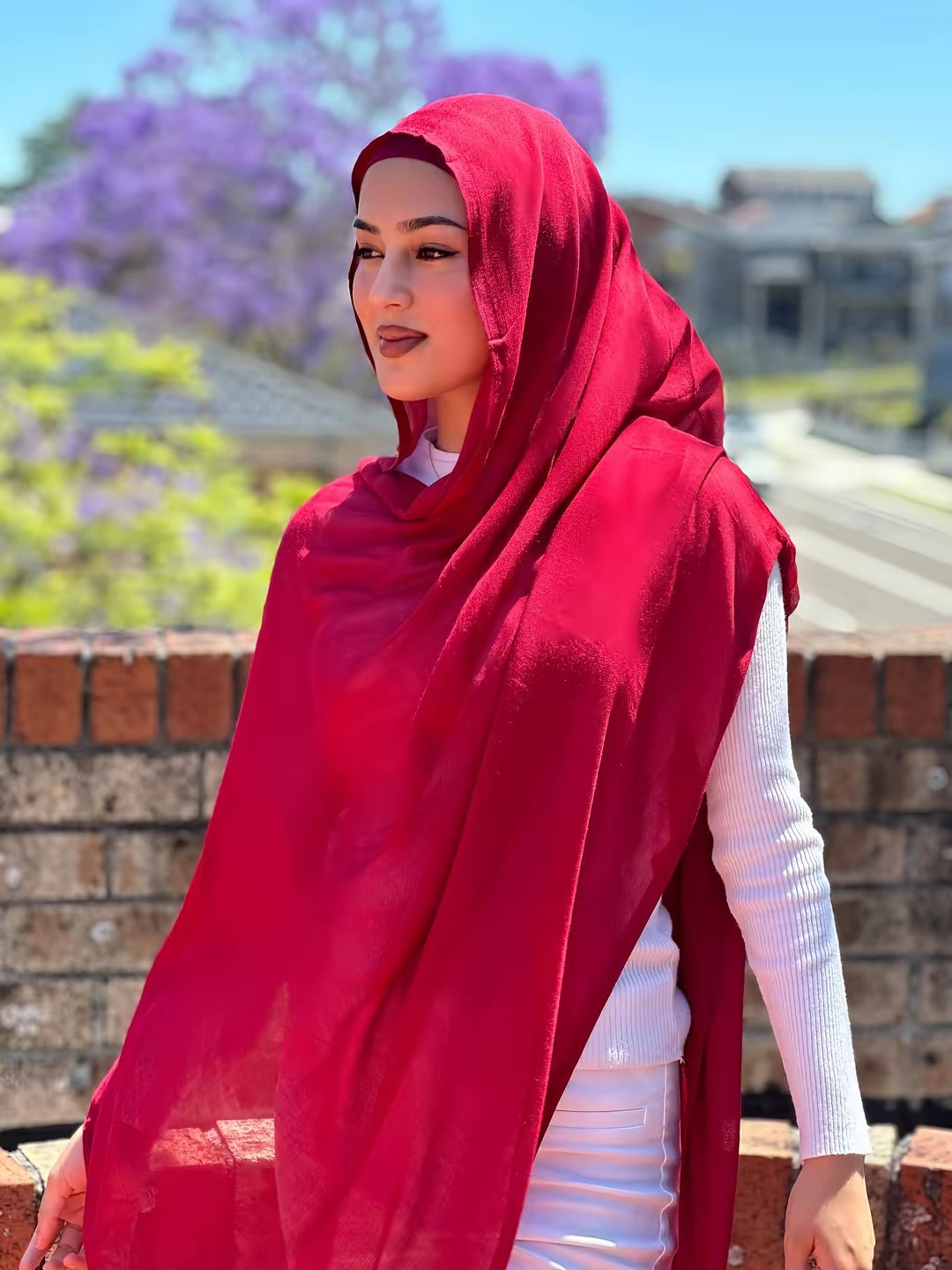 Red Modal Hijab — Restored